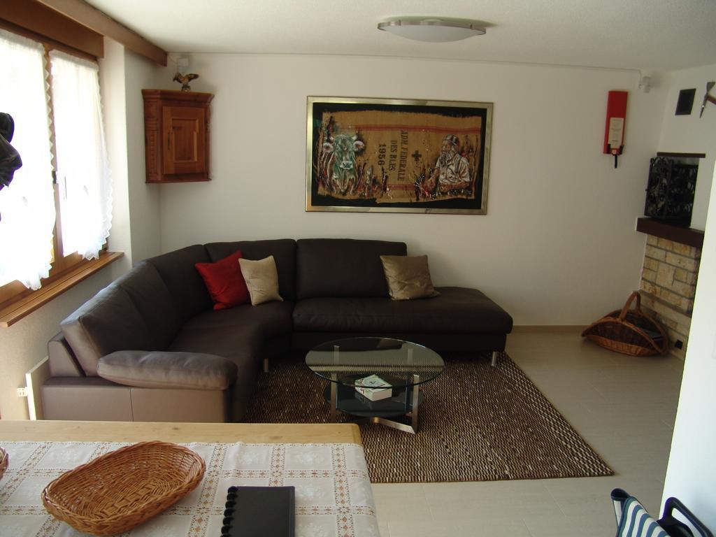 Strahlhorn Apartman Zermatt Szoba fotó